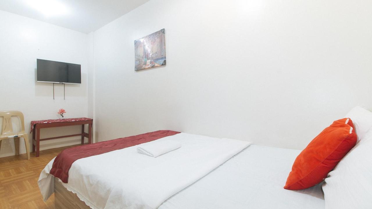 Nearest Hostel Pasay City By Reddoorz Exteriör bild