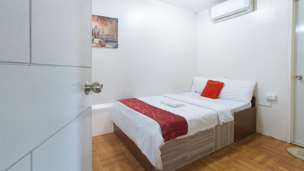Nearest Hostel Pasay City By Reddoorz Exteriör bild