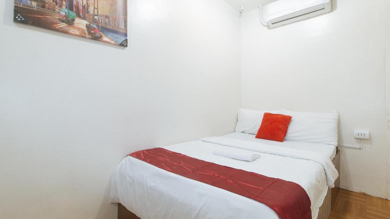 Nearest Hostel Pasay City By Reddoorz Exteriör bild